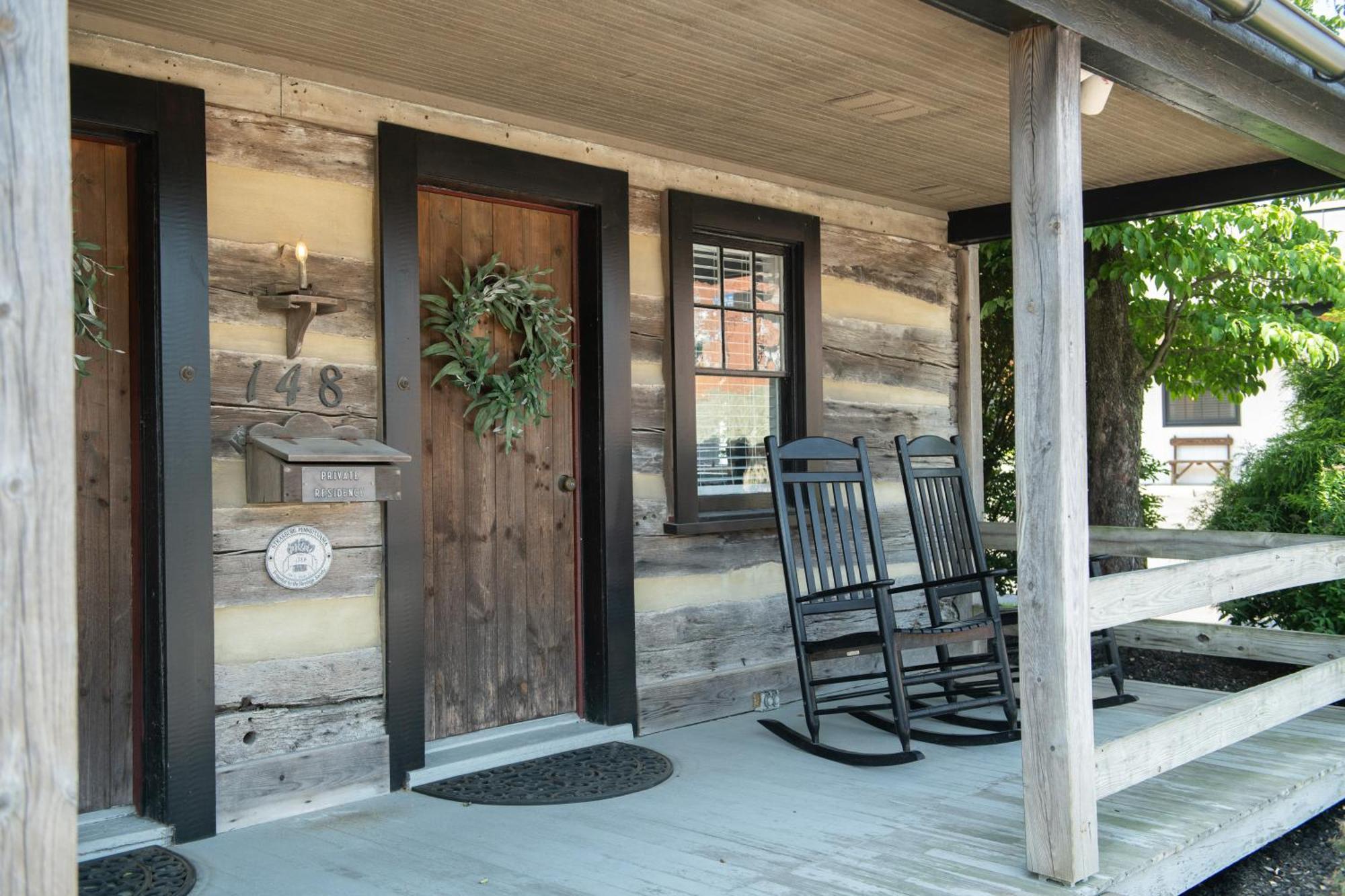 The Carriage House At Strasburg Hotel Bagian luar foto